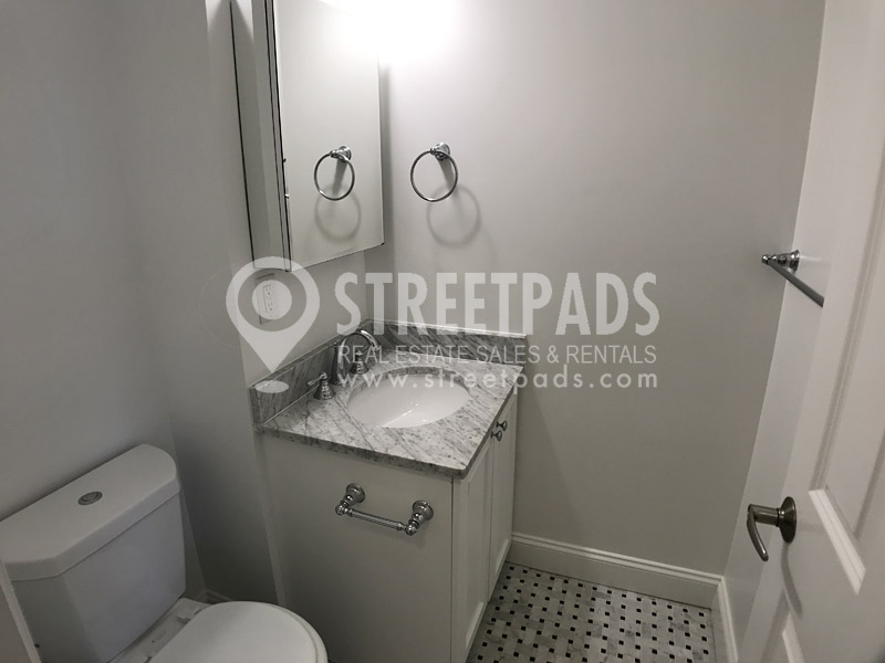 1 Langdon Sq, Neighborhood Nine