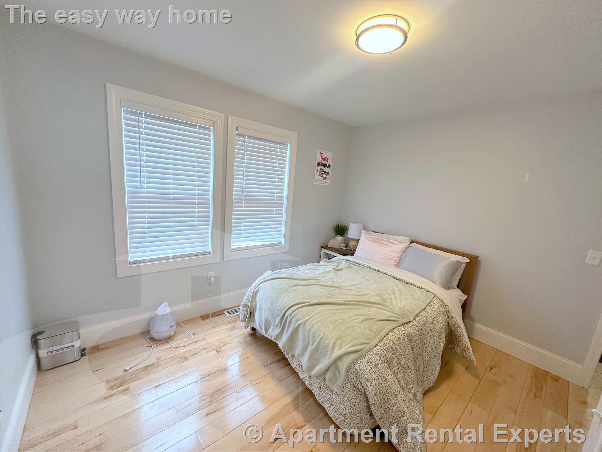 294 Arlington St, Cambridge Line