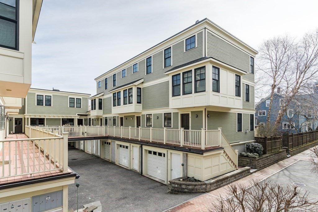 15 Valentine St, Cambridgeport