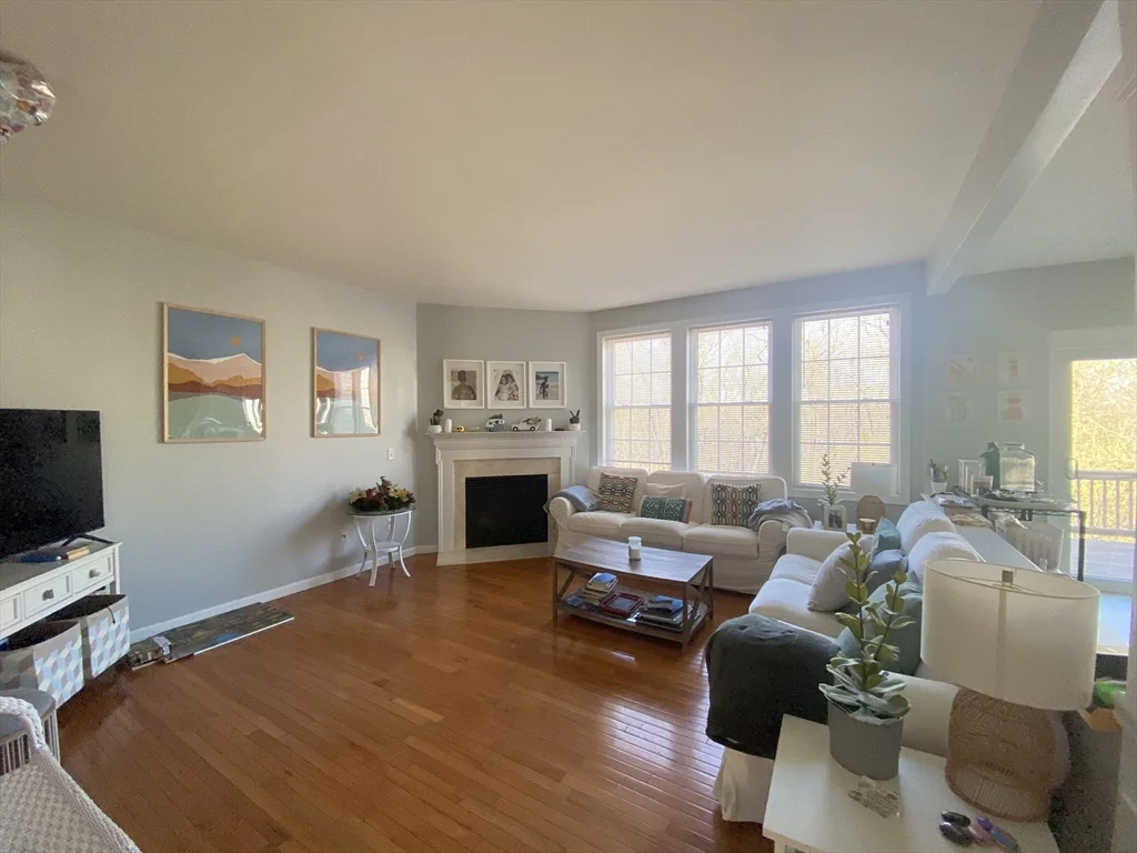 46 Tulip Cir, Grafton