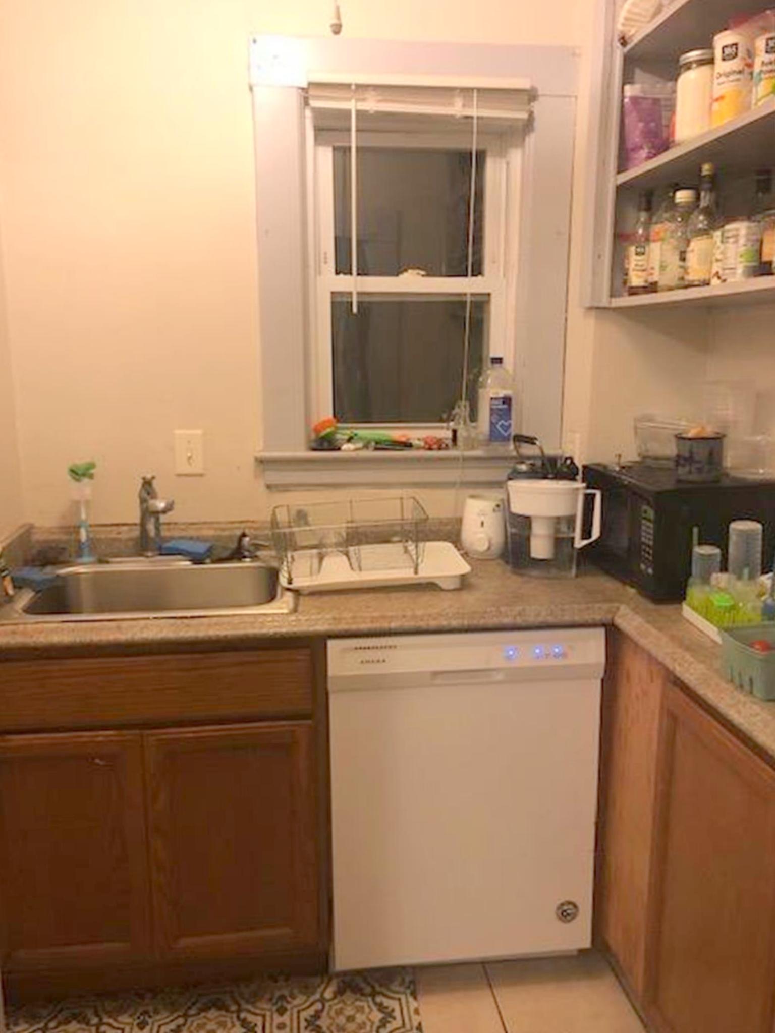 2 bed, 1 bath apartment for rent at 98 Bow St Unit 98, Medford — photo 10 of 21
