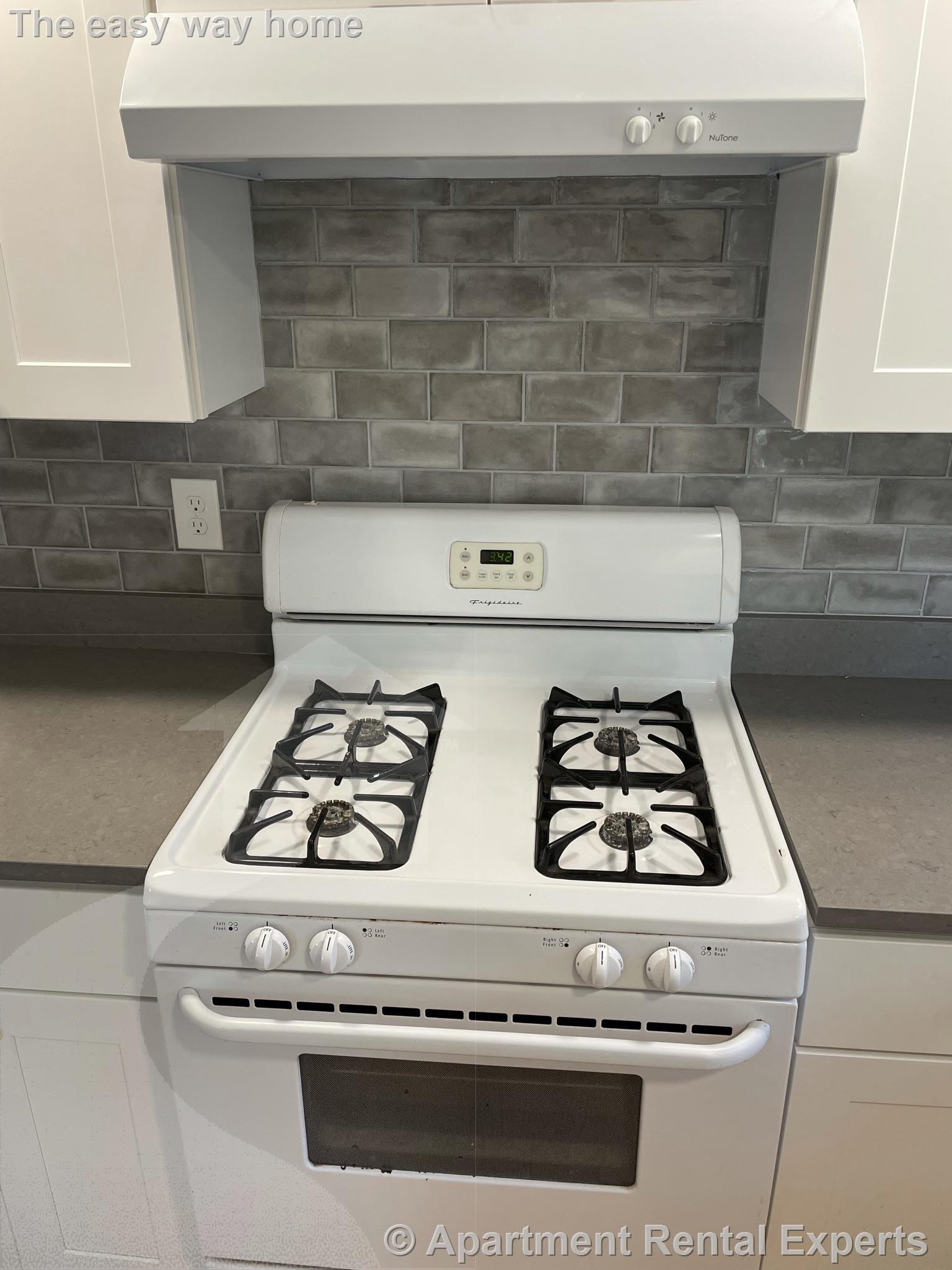 30 Linden Ave, Porter Square