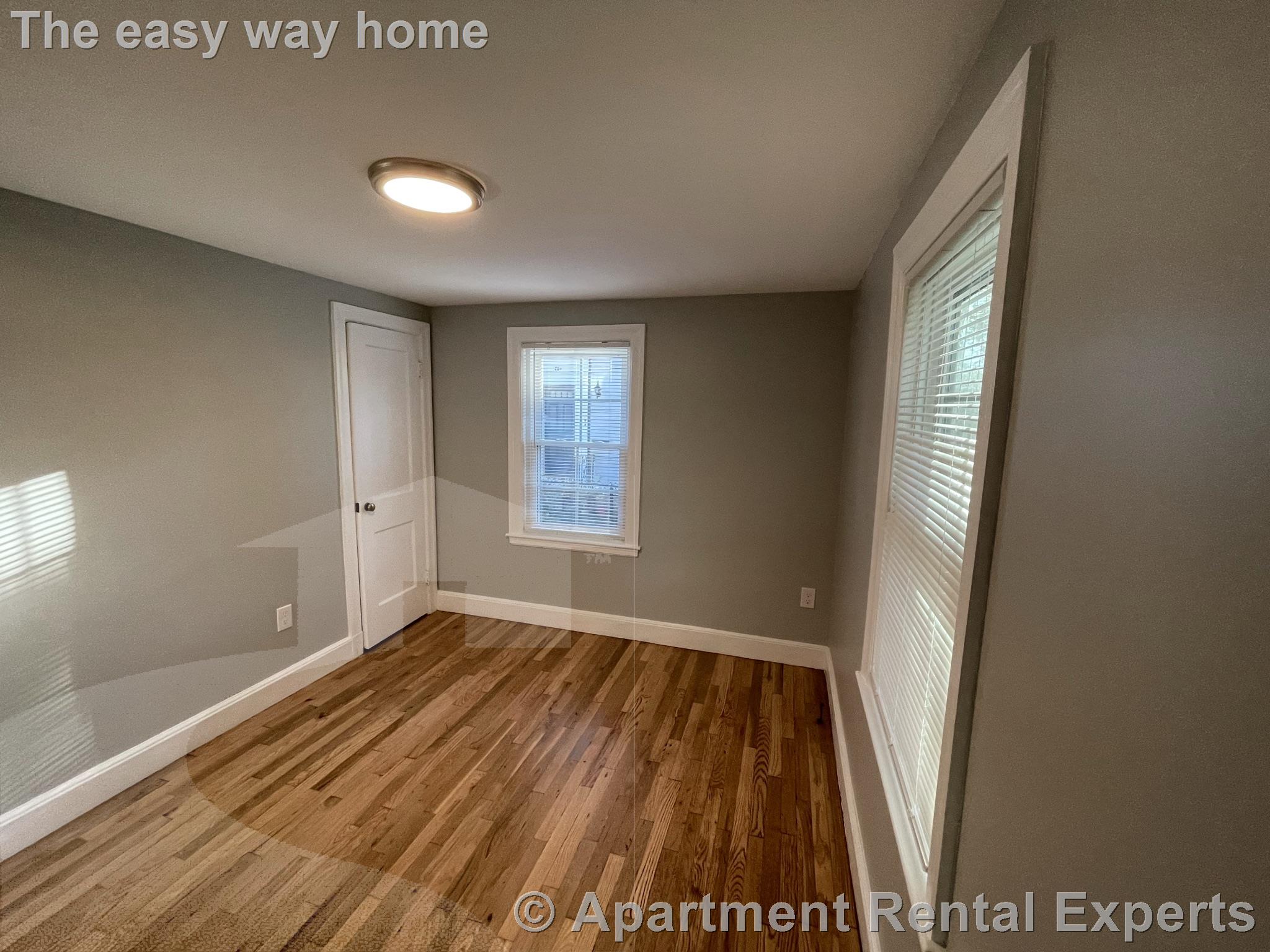 30 Linden Ave, Spring Hill