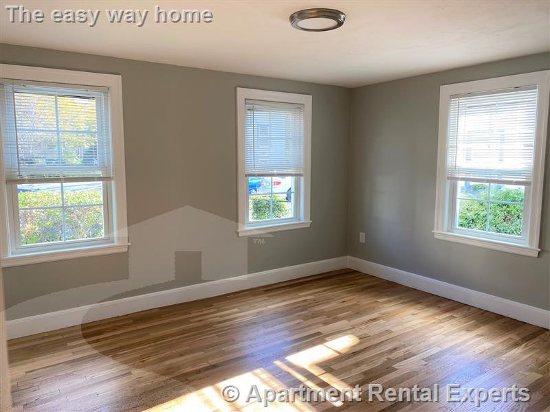 30 Linden Ave, Spring Hill