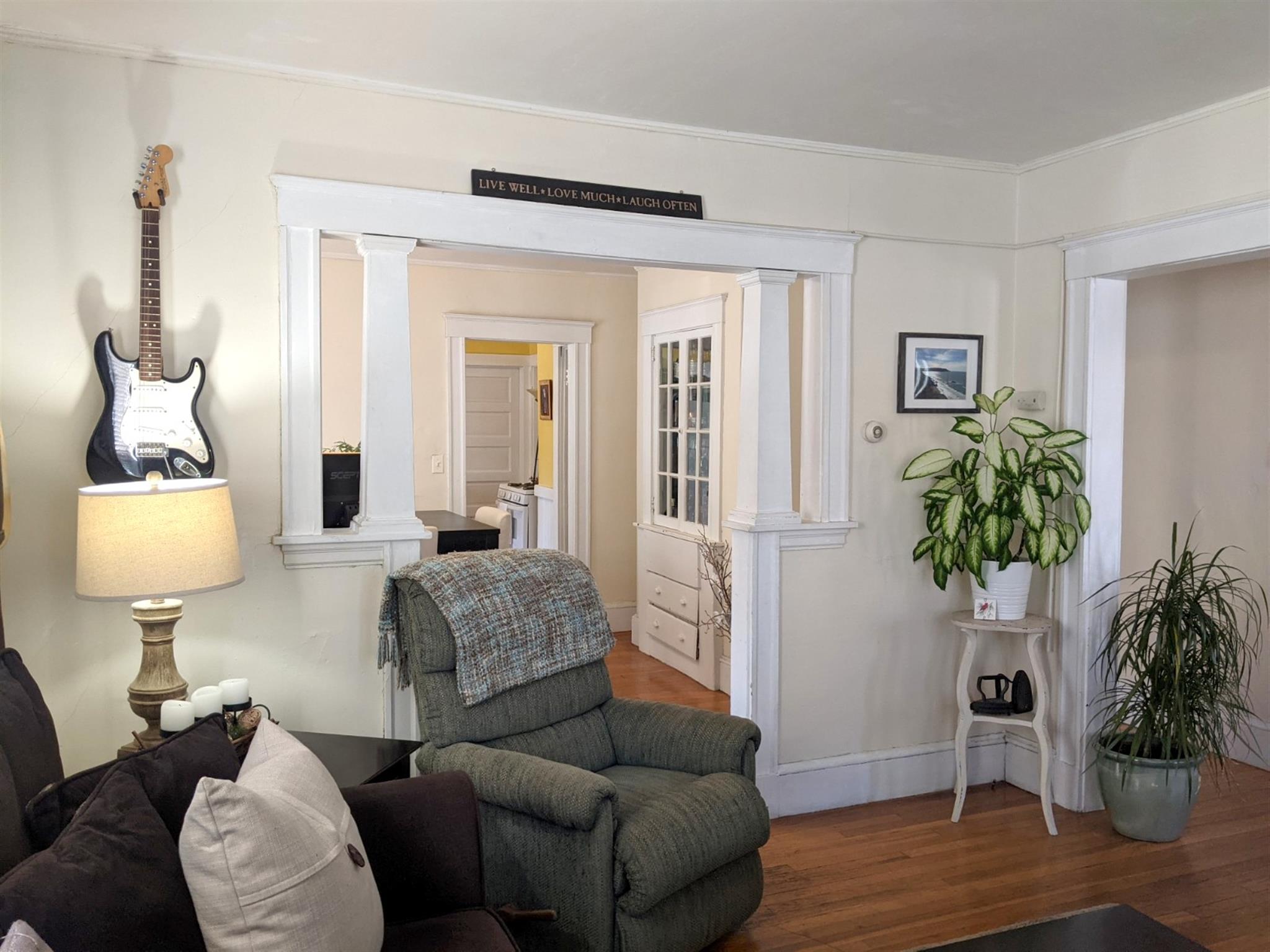 2 bed, 1 bath apartment for rent at 988 Broadway Unit 1, Ball Square — photo 3 of 27