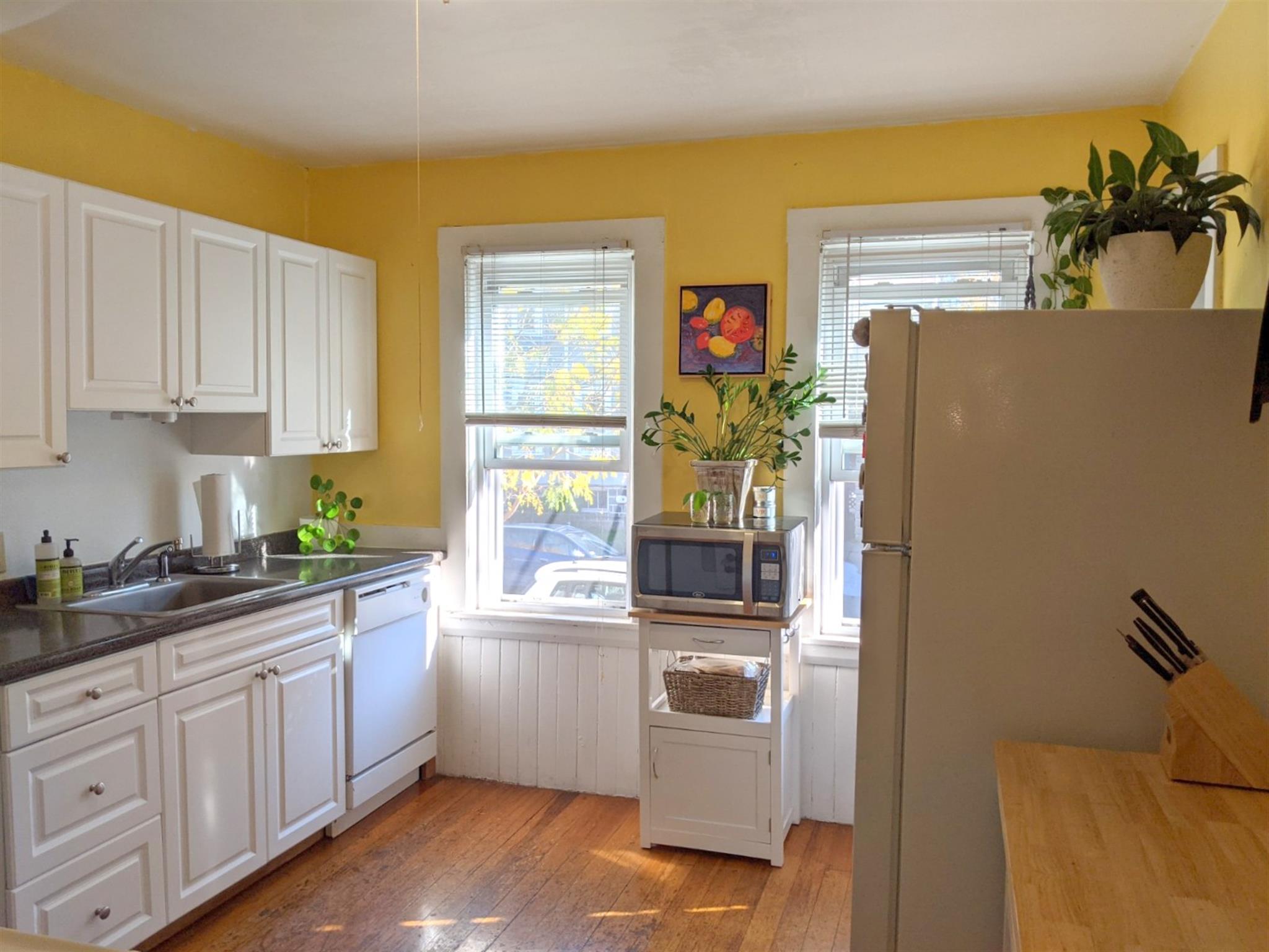 2 bed, 1 bath apartment for rent at 988 Broadway Unit 1, Ball Square — photo 8 of 27