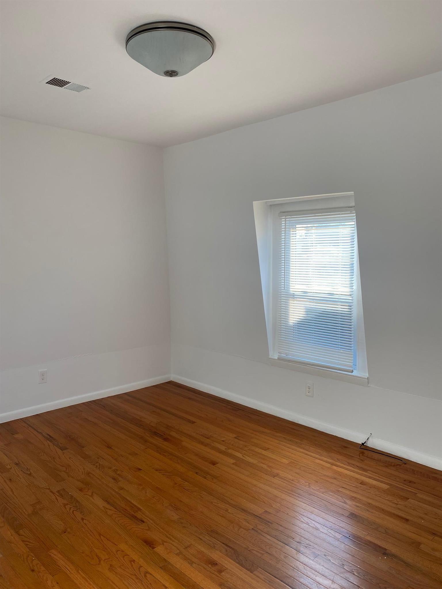 2 bed, 1 bath apartment for rent at 197 Elm St Unit 2, Davis Square — photo 1 of 14