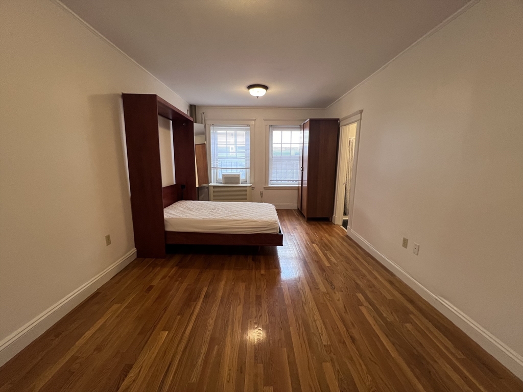 856 Massachusetts Ave, Central Square