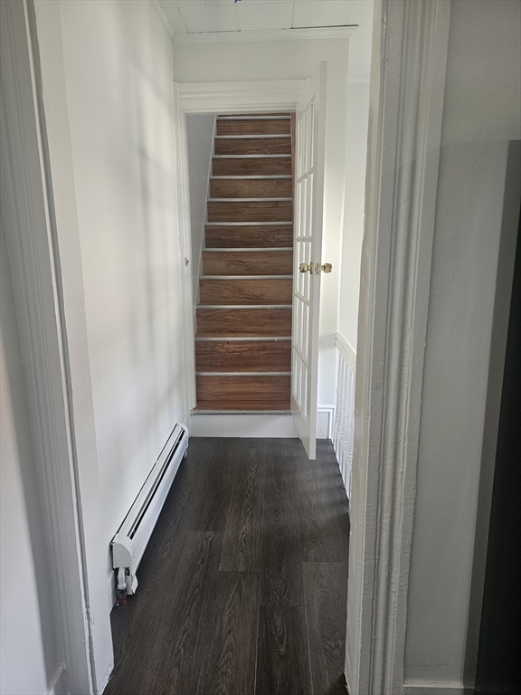 304 Wood Ave, Hyde Park