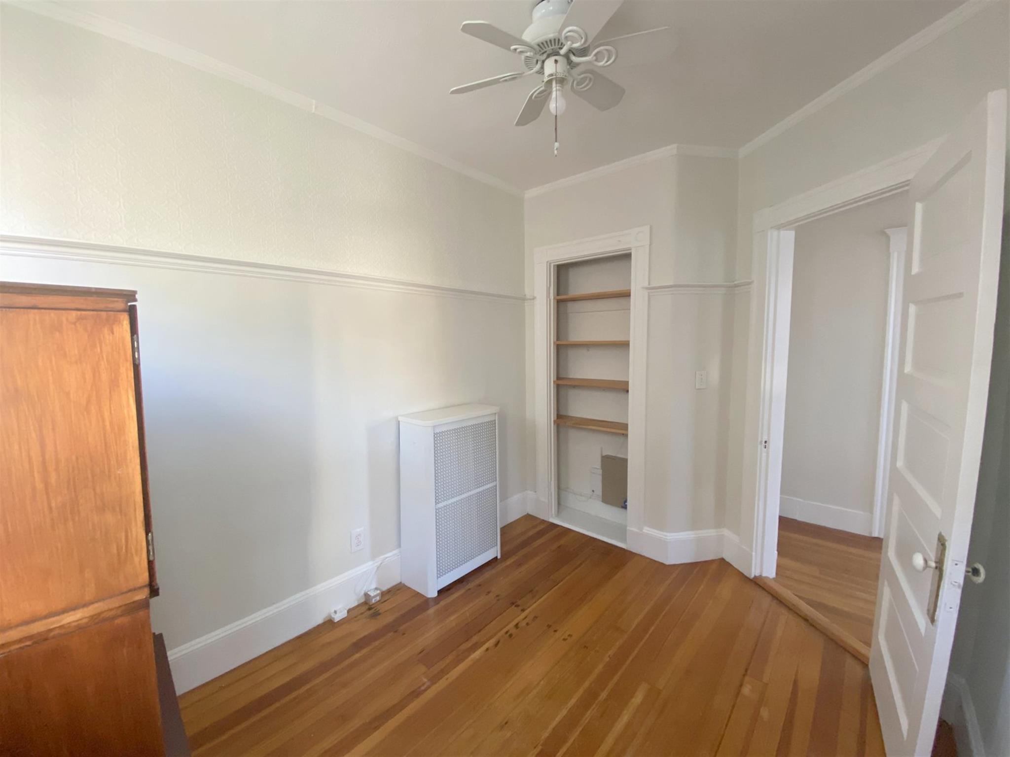 4.5 bed, 2 bath apartment for rent at 232 Harvard St Unit 2, Medford — photo 4 of 24
