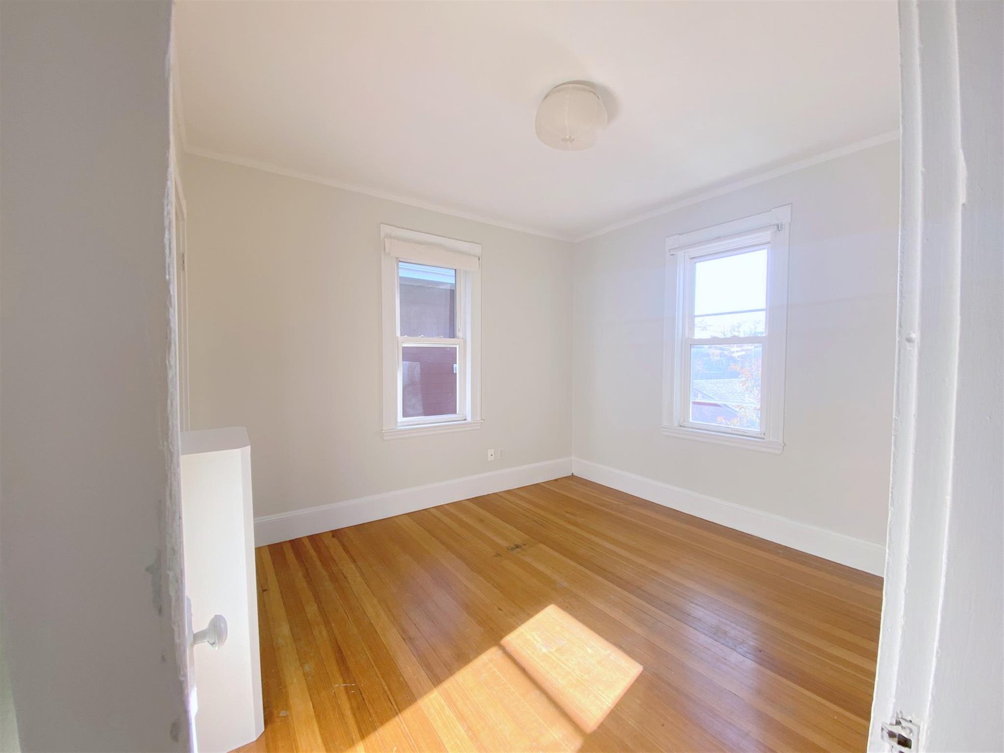 4.5 bed, 2 bath apartment for rent at 232 Harvard St Unit 2, Medford — photo 7 of 24