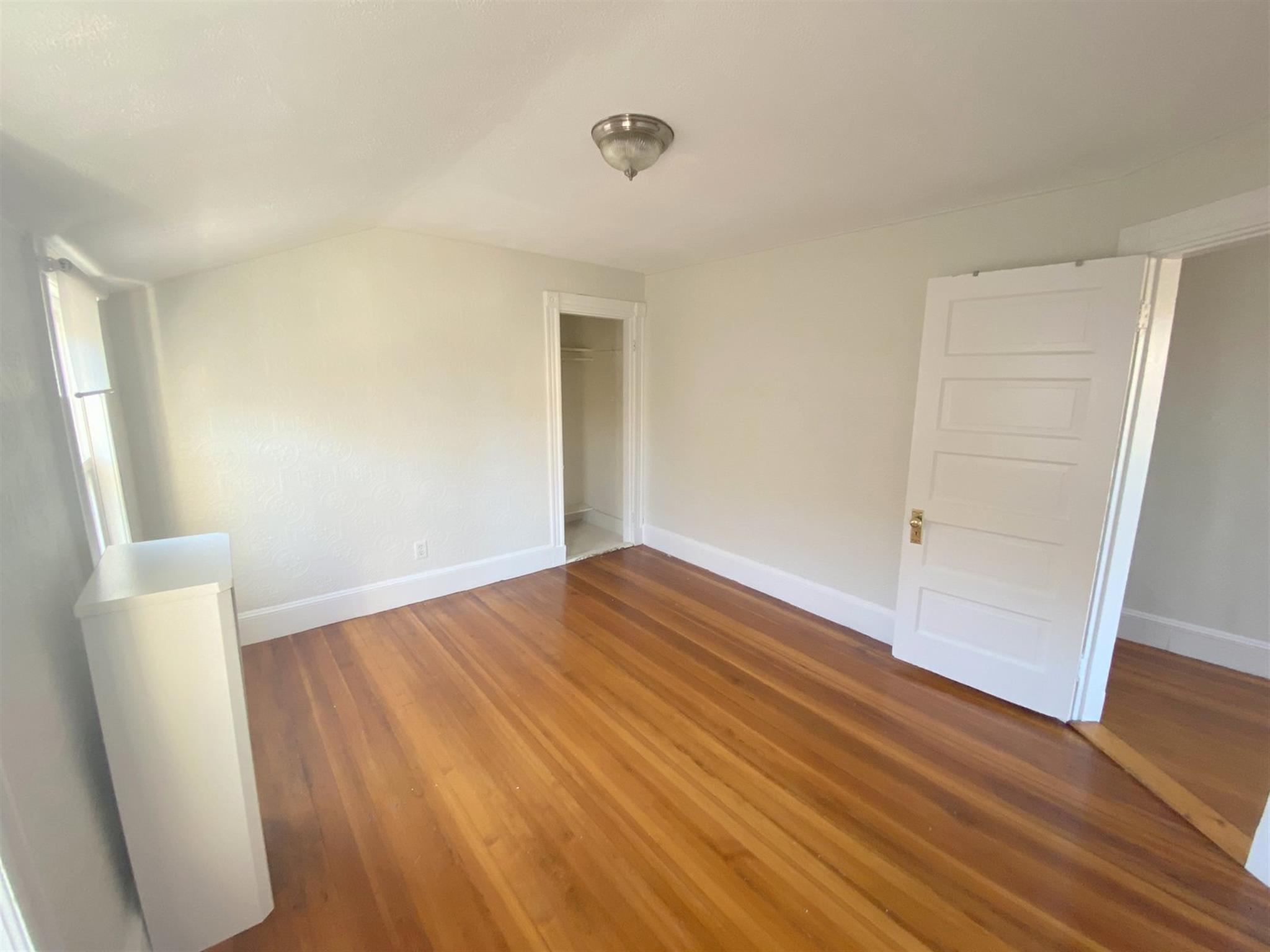 4.5 bed, 2 bath apartment for rent at 232 Harvard St Unit 2, Medford — photo 13 of 24