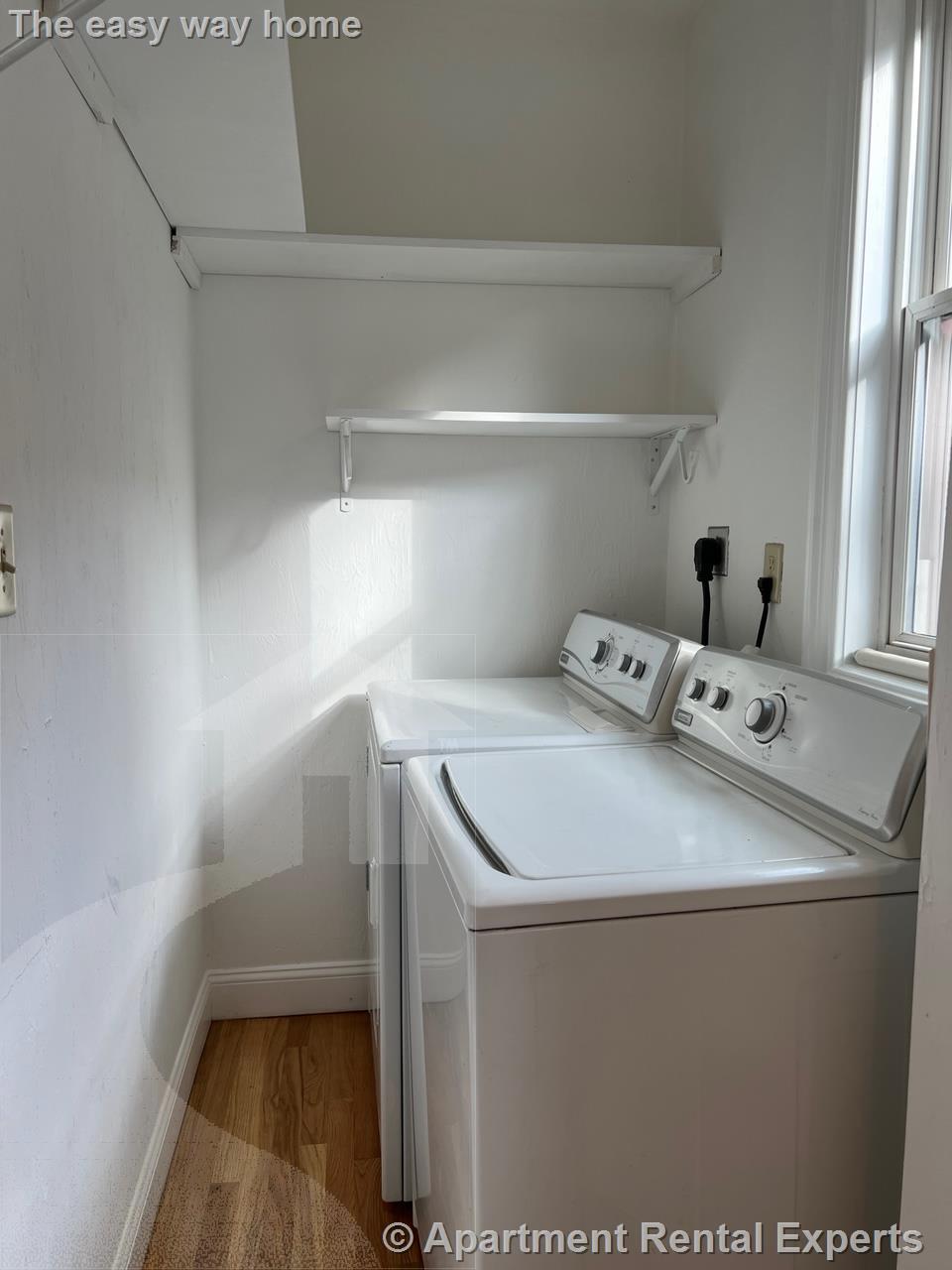 68 Line St, Ward Two