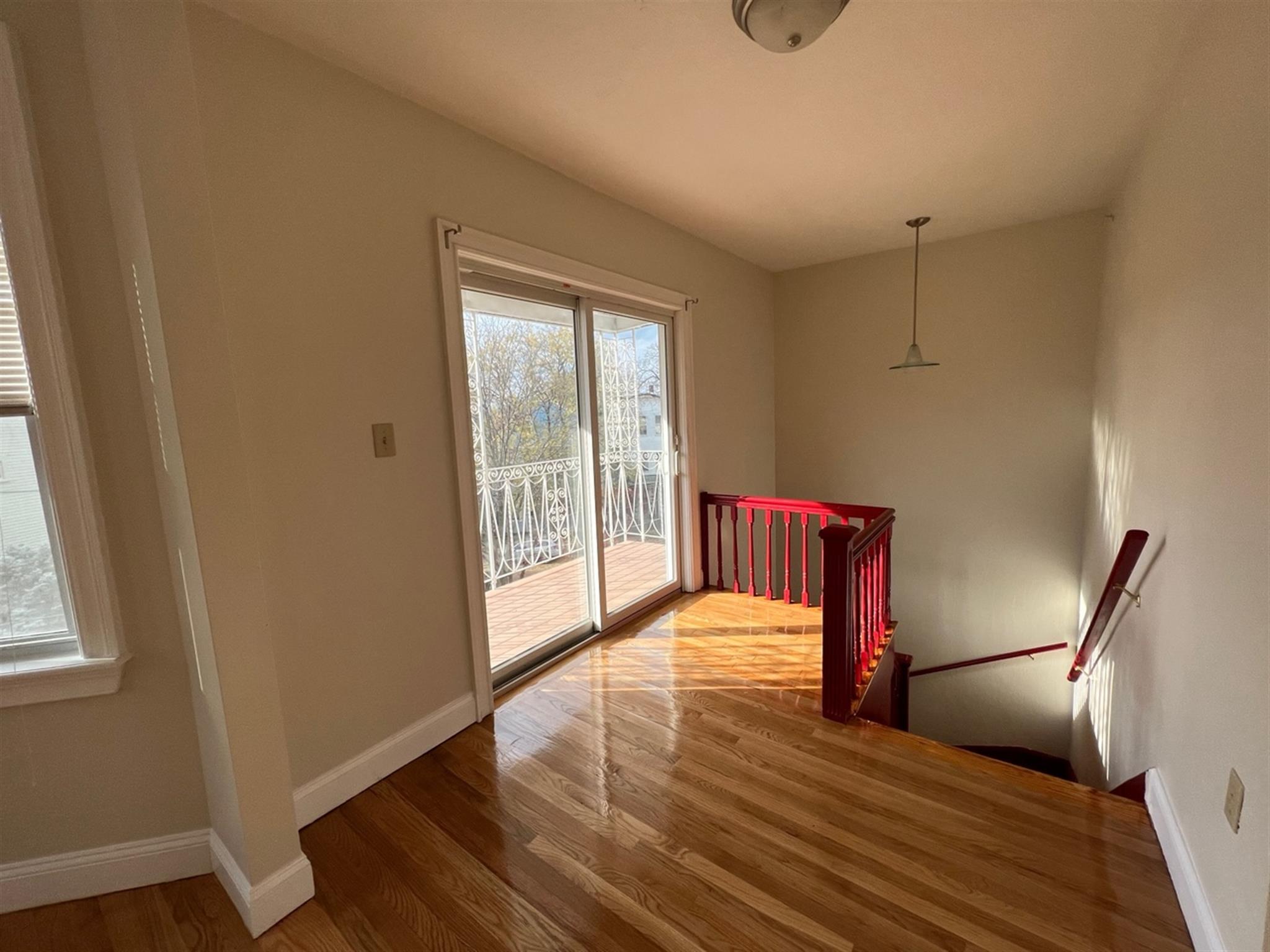 68 Line St, Ward Two