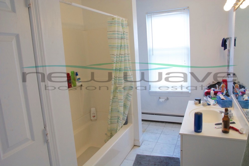 4 bed, 2 bath apartment for rent at 14 Wigglesworth Unit 2, Mission Hill — photo 16 of 18