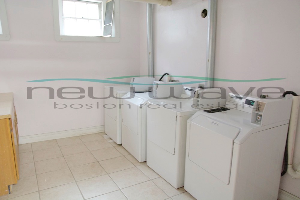 Studio bed, 1 bath apartment for rent at 46 West Newton St Unit 2, South End — photo 9 of 9