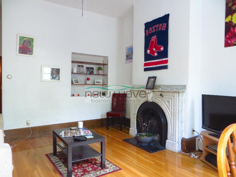 2 bed, 1 bath apartment for rent at 39 East Springfield Unit 3, South End — photo 3 of 8