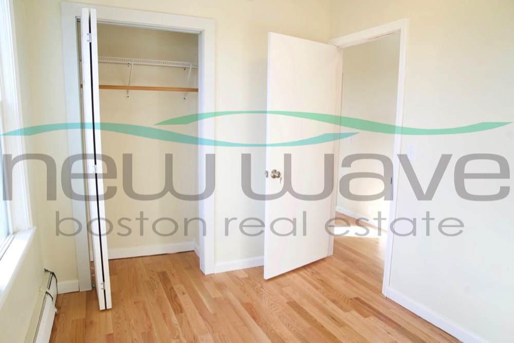 6 Bickford Ave, Mission Hill