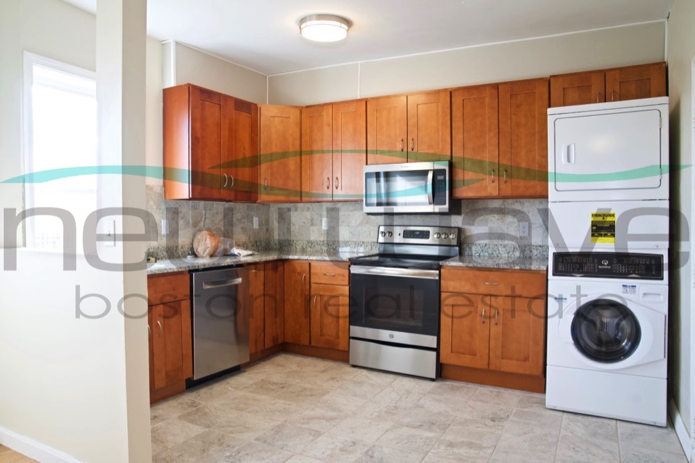 6 Bickford Ave, Mission Hill