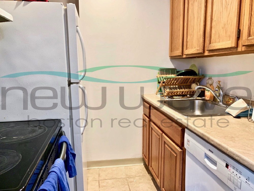 2 bed, 1 bath apartment for rent at 765 Tremont St Unit 3, South End — photo 3 of 9