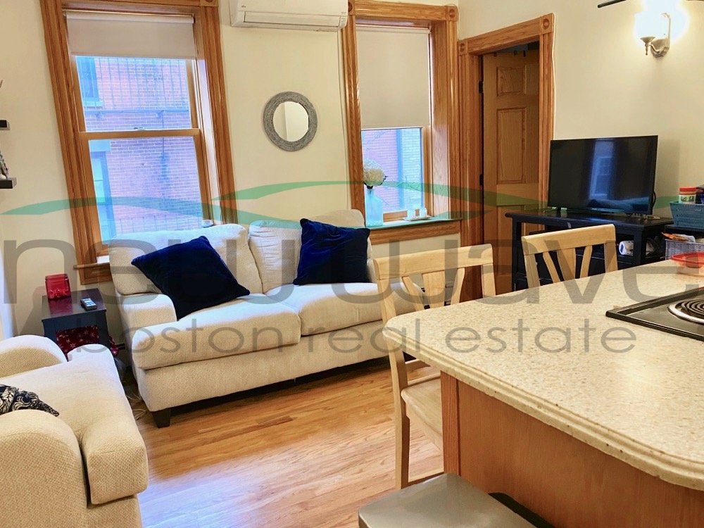 97 Myrtle St, Beacon Hill