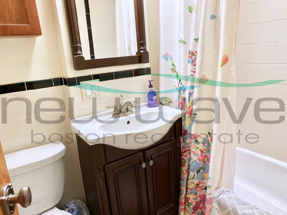 97 Myrtle St, Beacon Hill