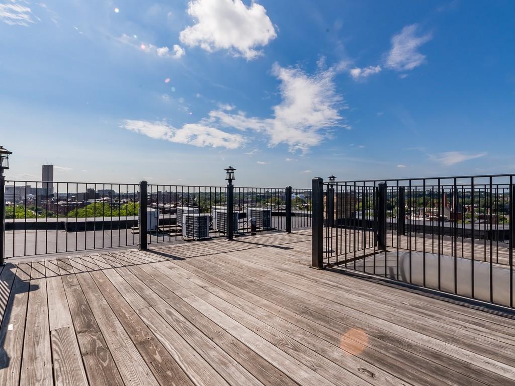 492 Massachusetts Ave, South End