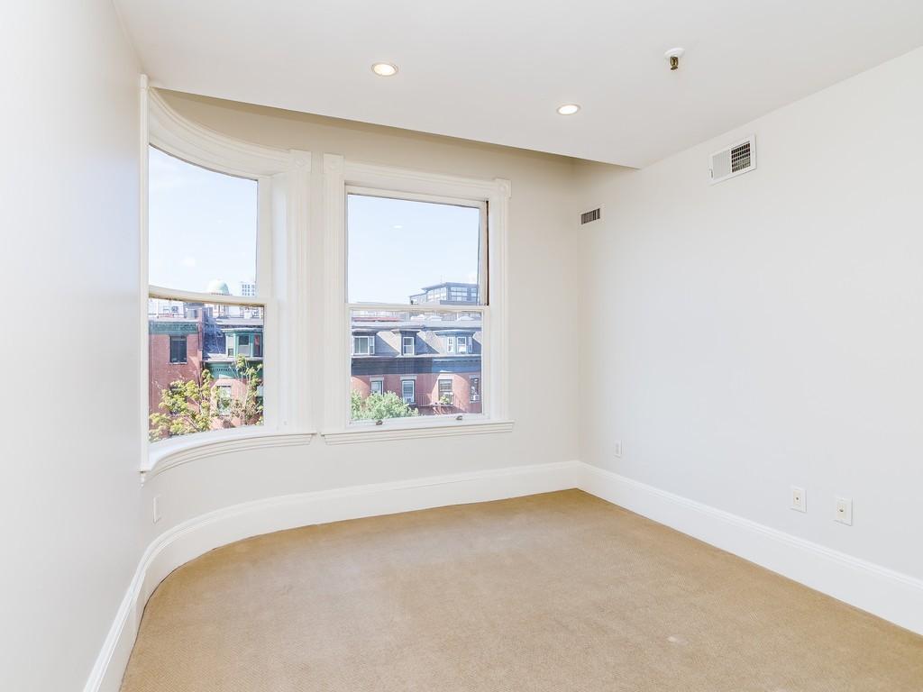 492 Massachusetts Ave, South End