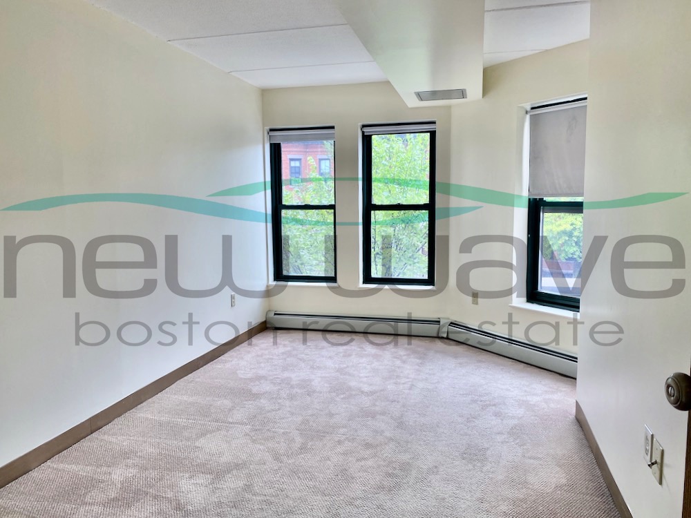 400 Massachusetts Ave, South End