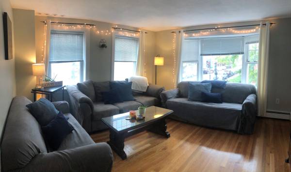 3 bed, 2 bath apartment for rent at 111 L Unit 1, South Boston — photo 2 of 11