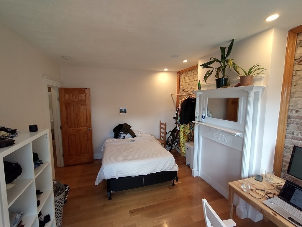 24 South Huntington Ave, Mission Hill