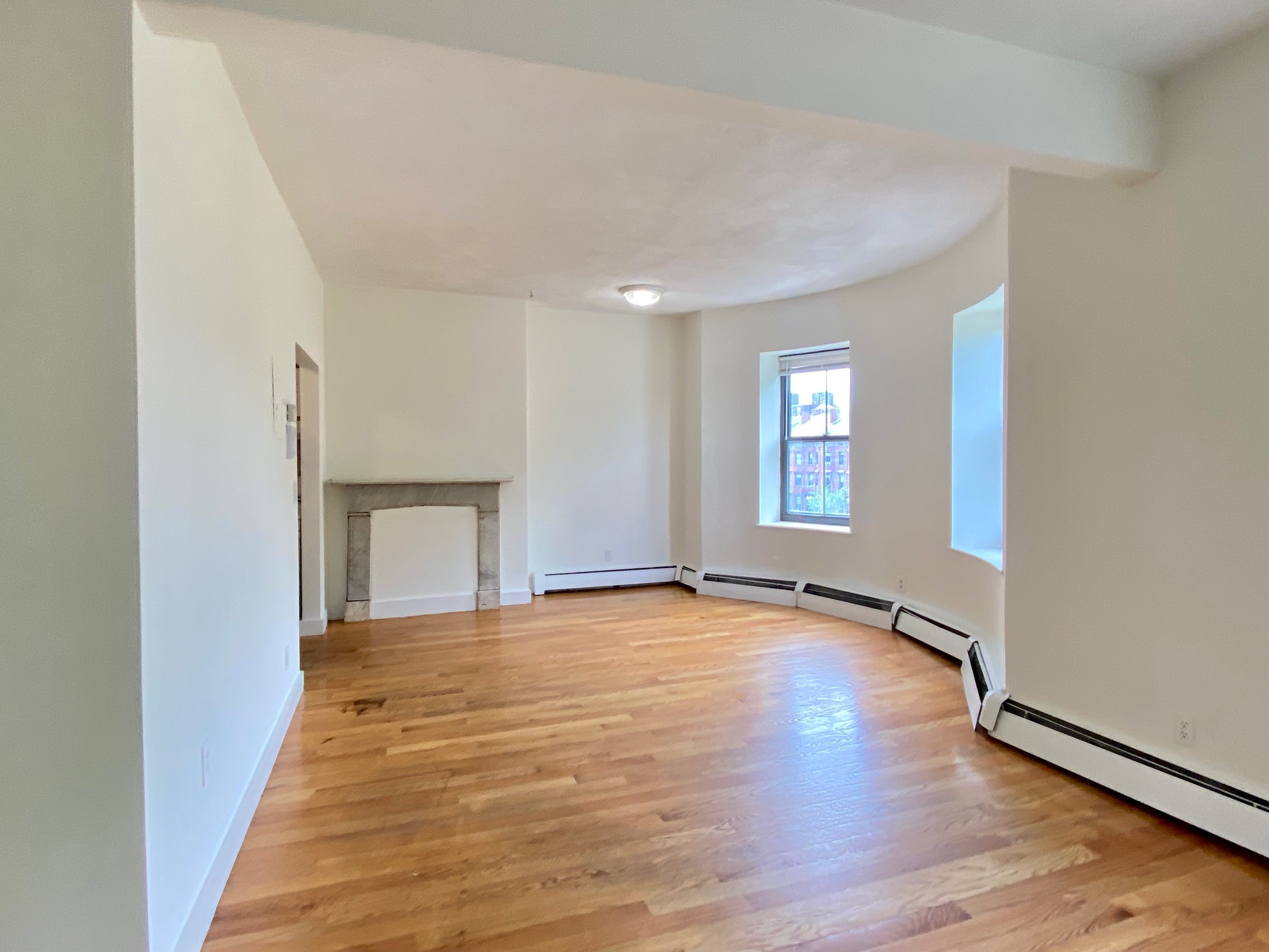 550 Massachusetts Ave, South End