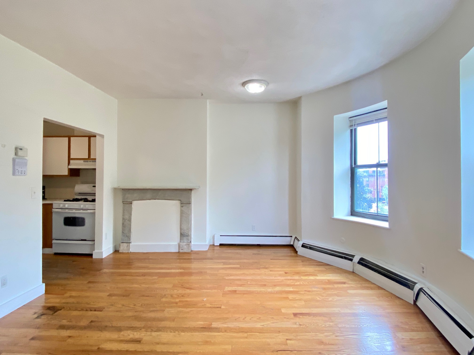 550 Massachusetts Ave, South End