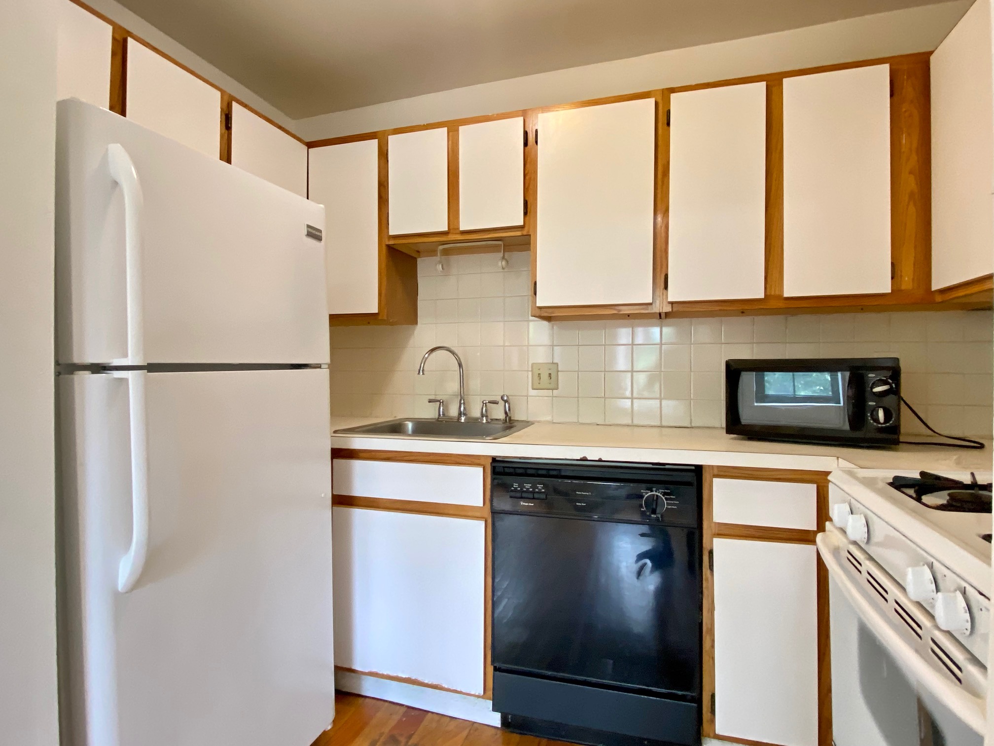 550 Massachusetts Ave, South End