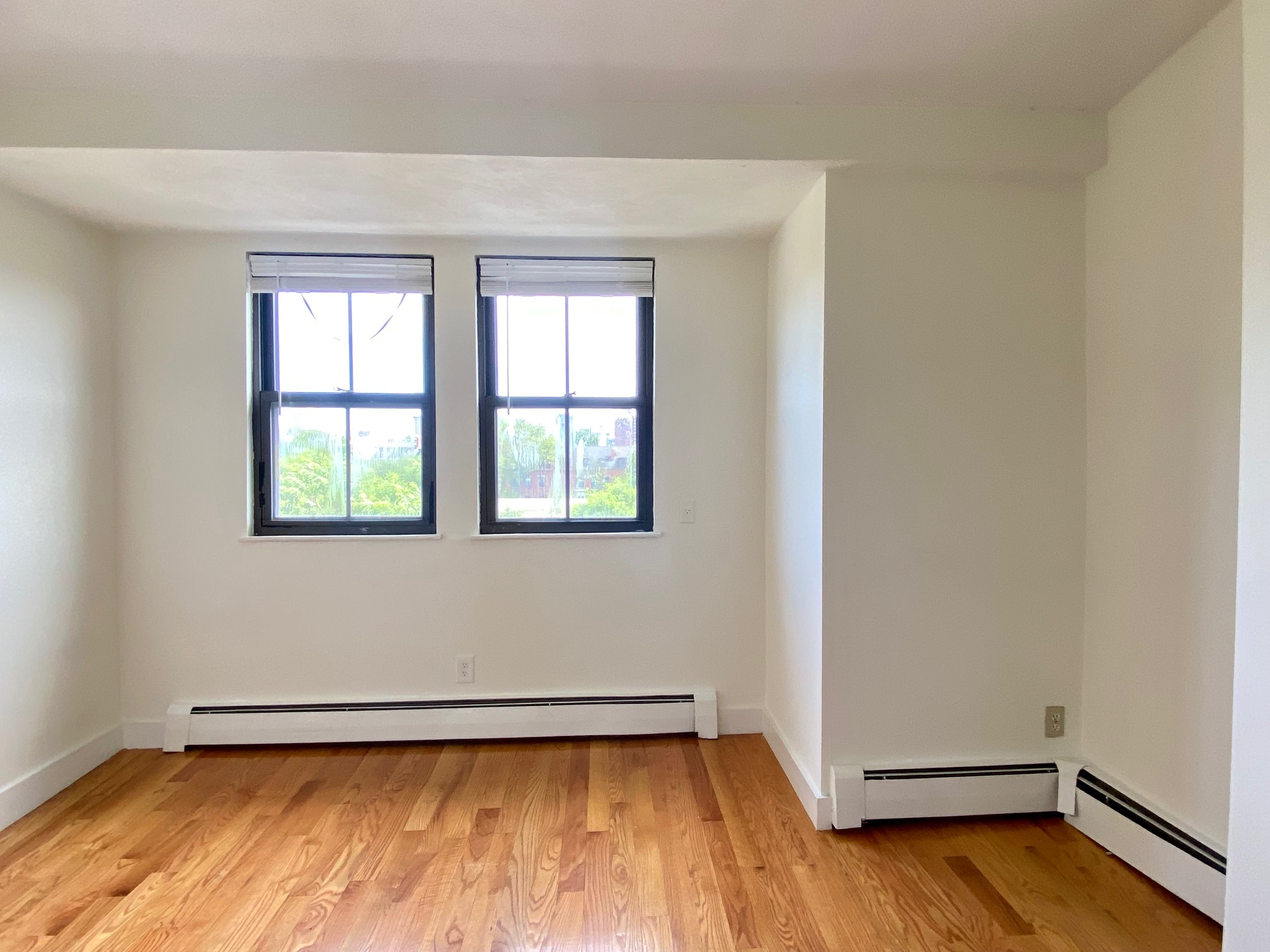 550 Massachusetts Ave, South End