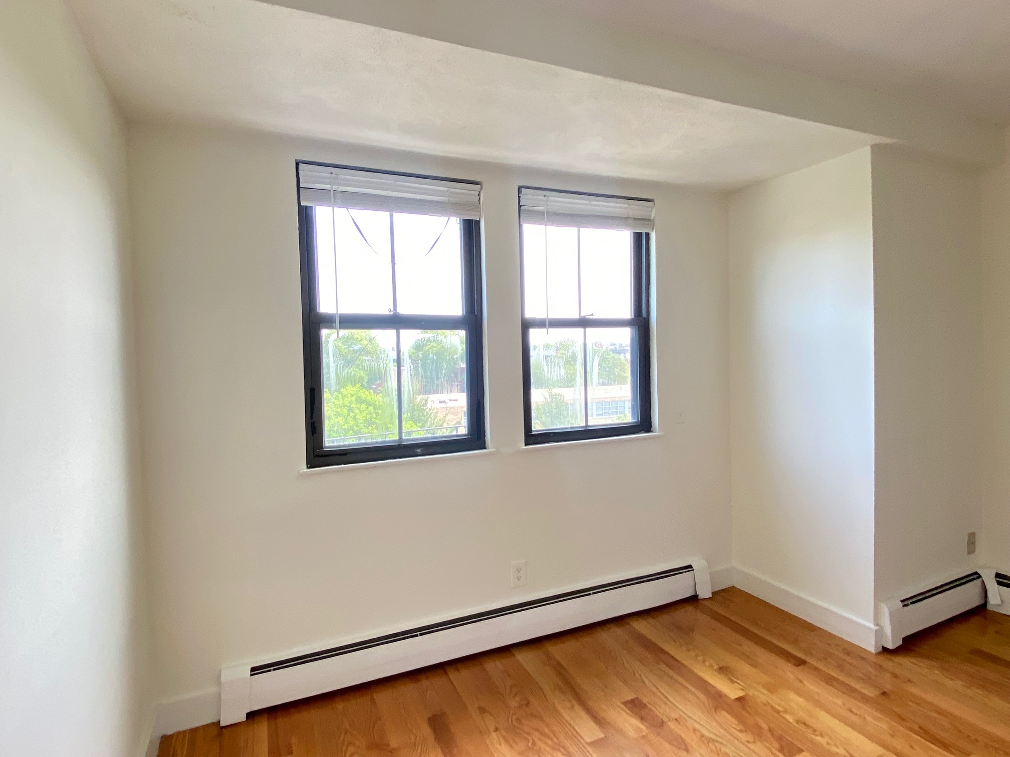 550 Massachusetts Ave, South End