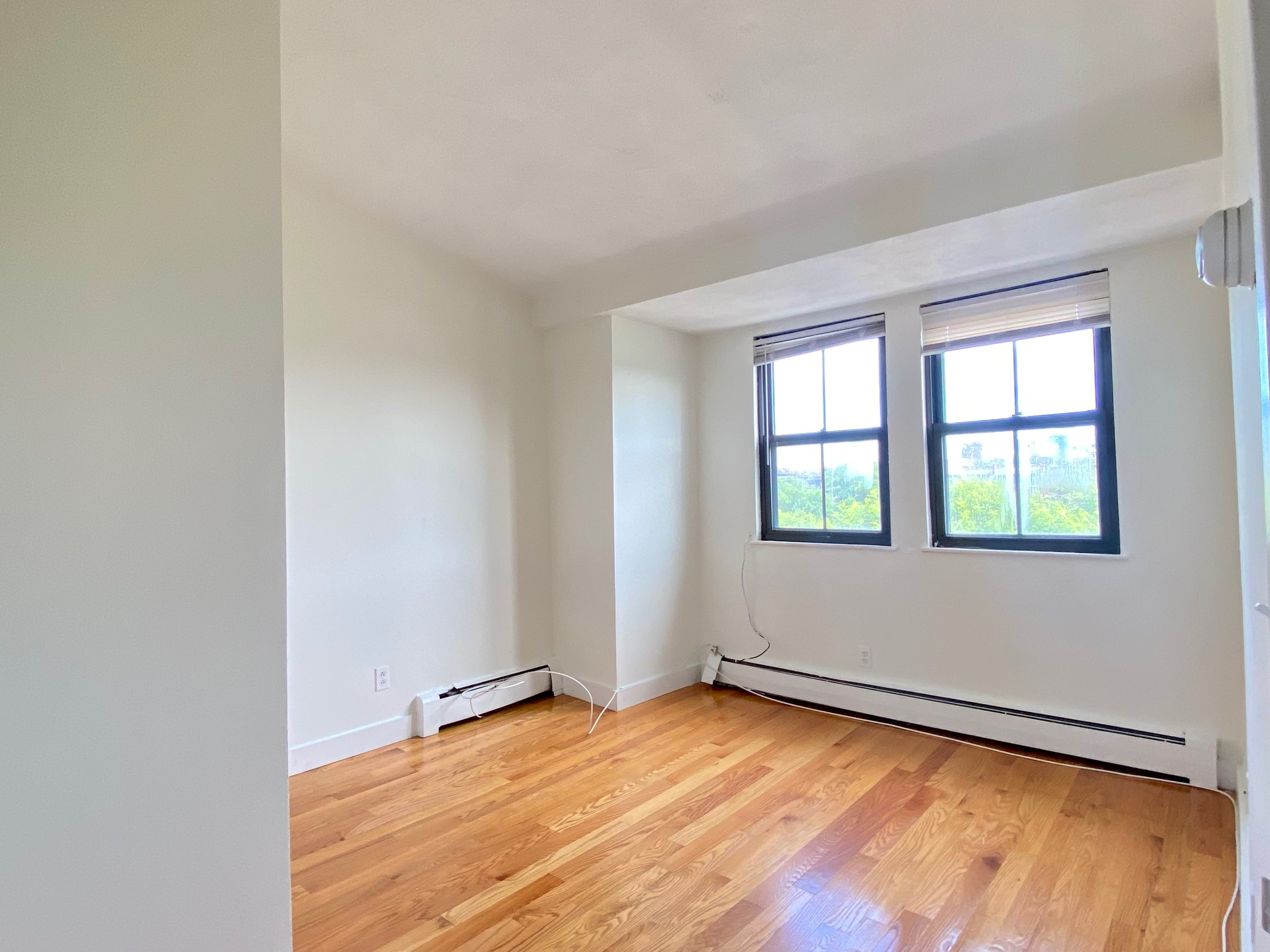 550 Massachusetts Ave, South End