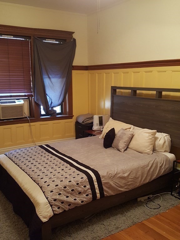 382 Riverway, Fenway