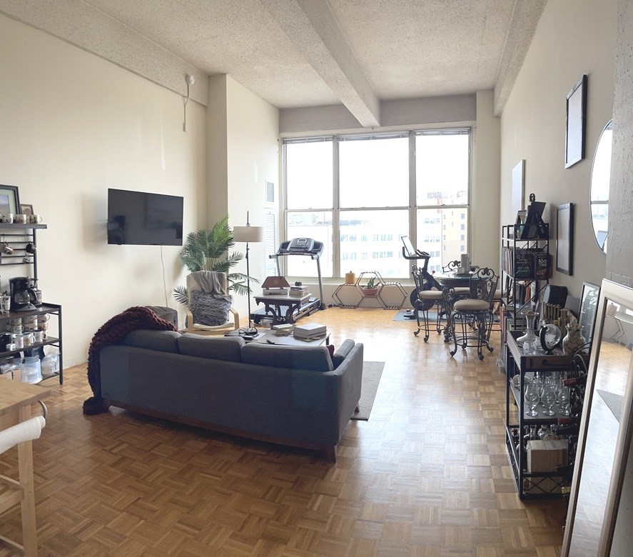 61 Brookline Ave, Fenway