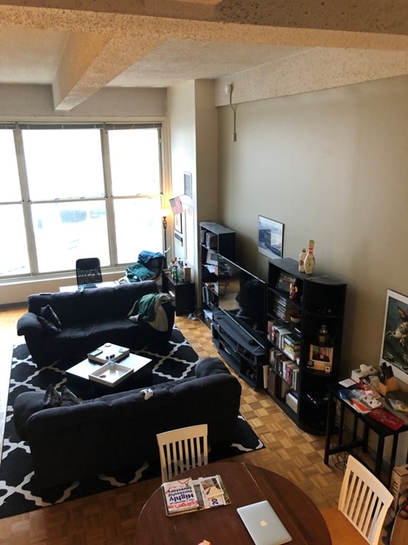 61 Brookline Ave, Fenway