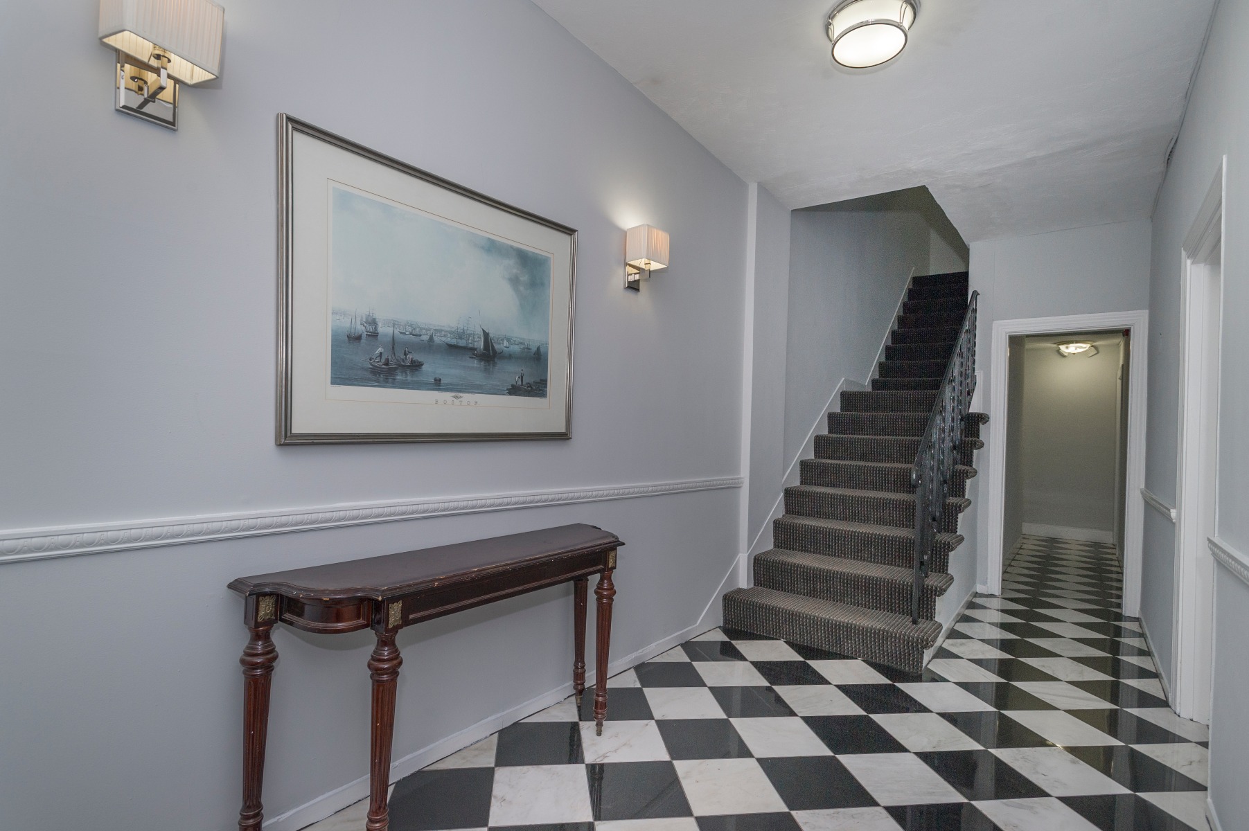 304 Berkeley St, Back Bay