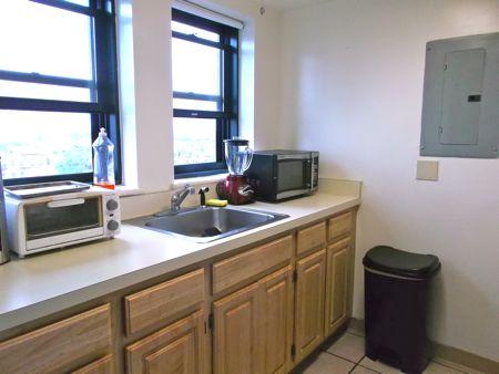 400 Massachusetts Ave, South End