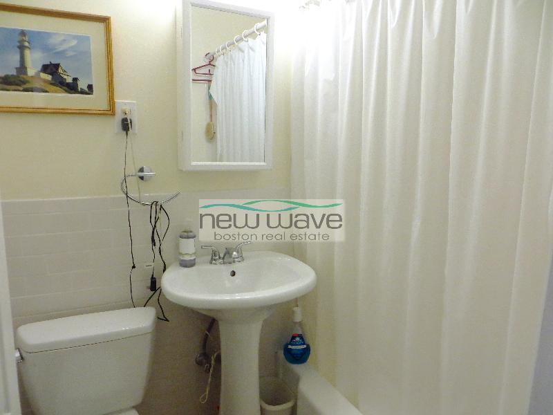 304 Berkeley St, Back Bay