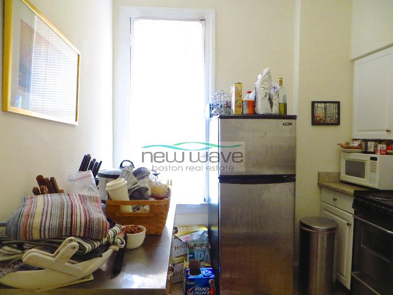 304 Berkeley St, Back Bay