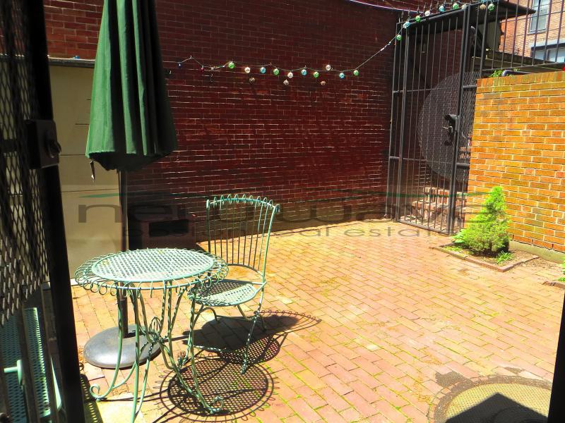 Studio bed, 1 bath apartment for rent at 326 Dartmouth St Unit BR, South End — photo 6 of 15