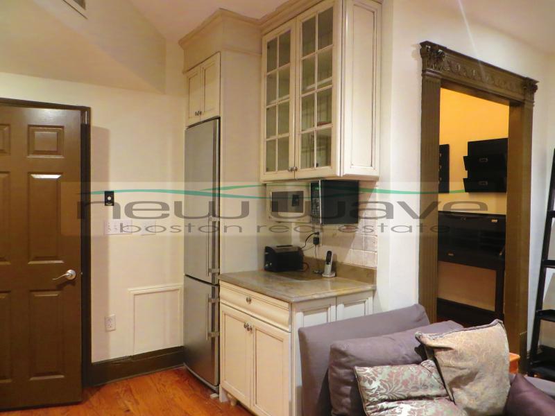 Studio bed, 1 bath apartment for rent at 326 Dartmouth St Unit BR, South End — photo 10 of 15
