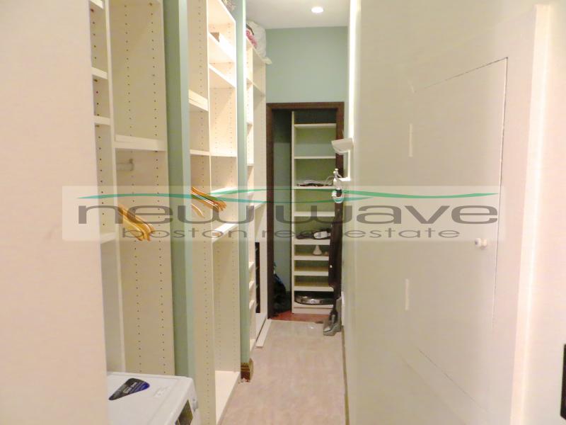 Studio bed, 1 bath apartment for rent at 326 Dartmouth St Unit BR, South End — photo 1 of 15