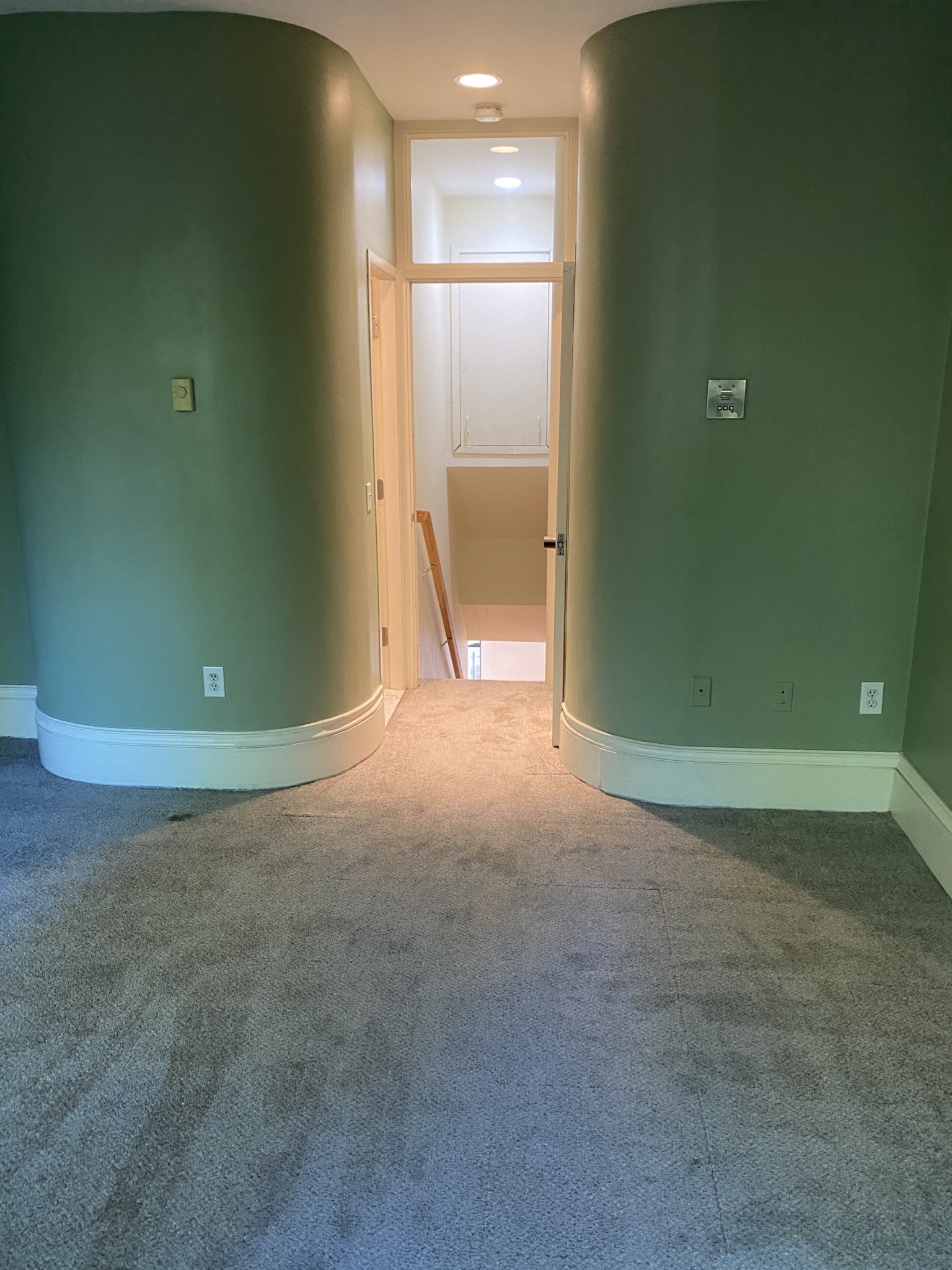 16 Wellington St, South End