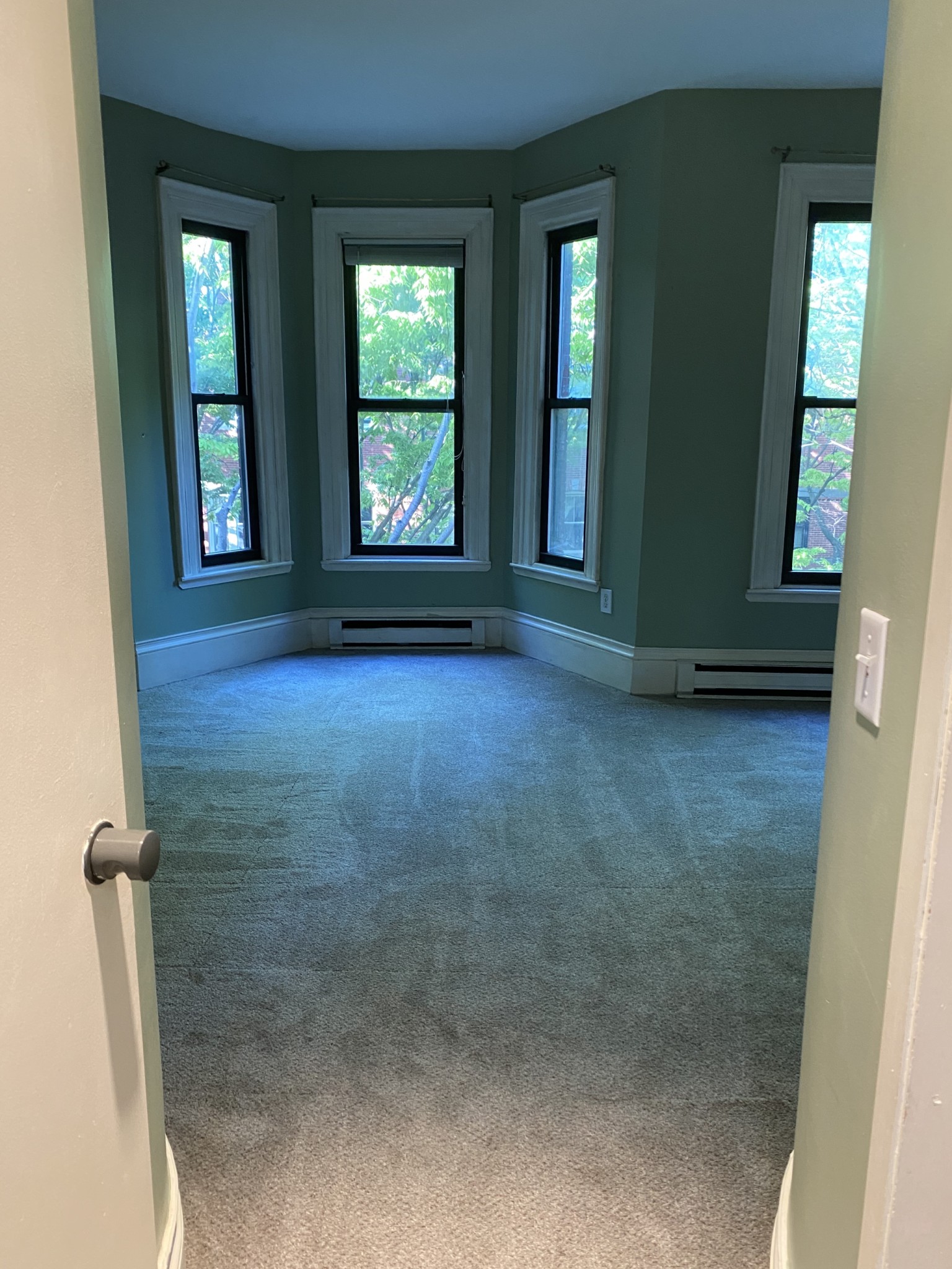 16 Wellington St, South End