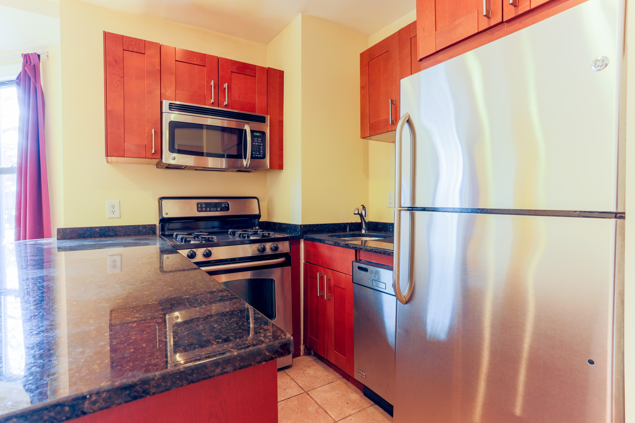 2 bed, 1 bath apartment for rent at 31 Cunard St Unit 10, South End — photo 1 of 11
